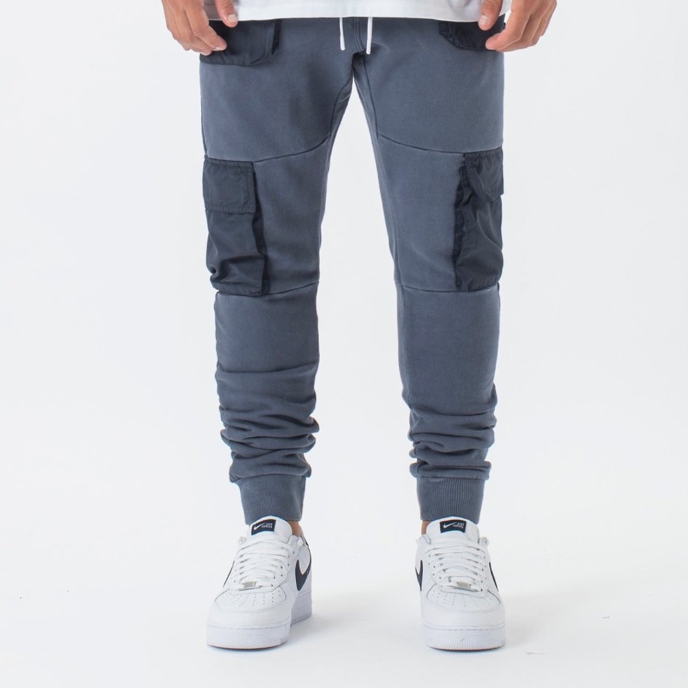 NWT Zanerobe sureshot utility fleece jogger sz 32
